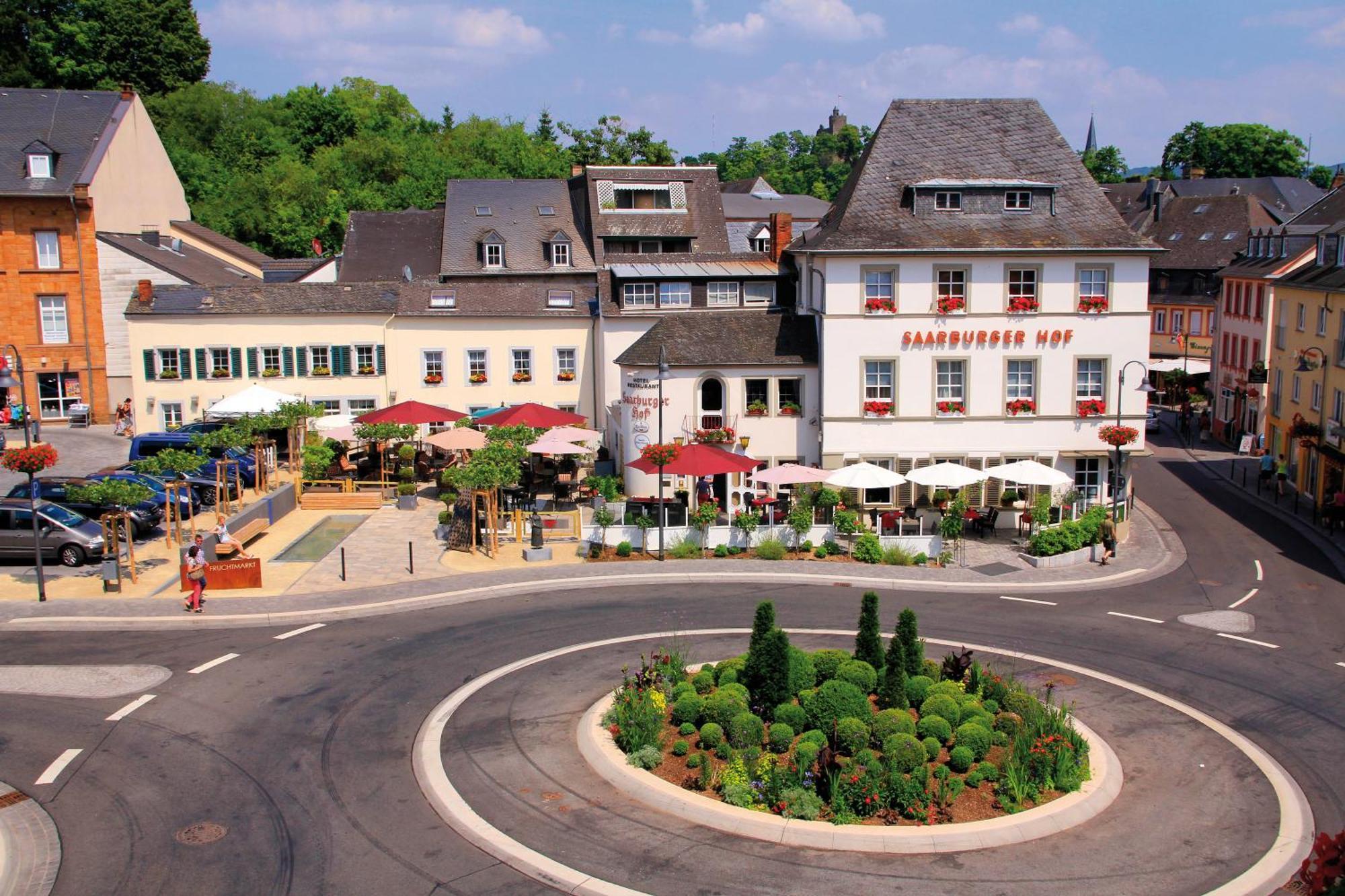 Hotel Saarburger Hof Экстерьер фото